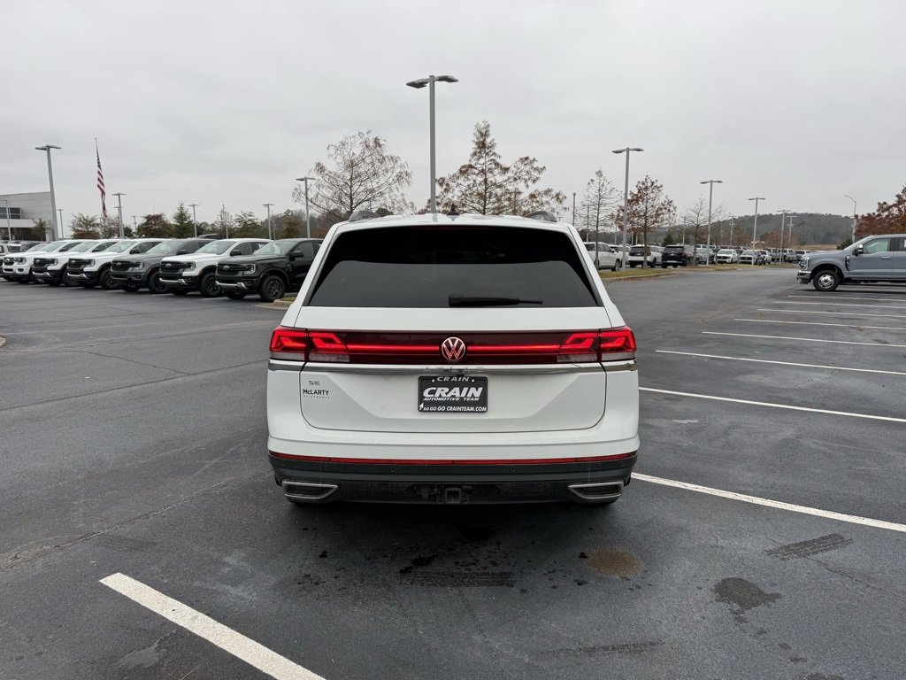 Used 2024 Volkswagen Atlas SE image 6