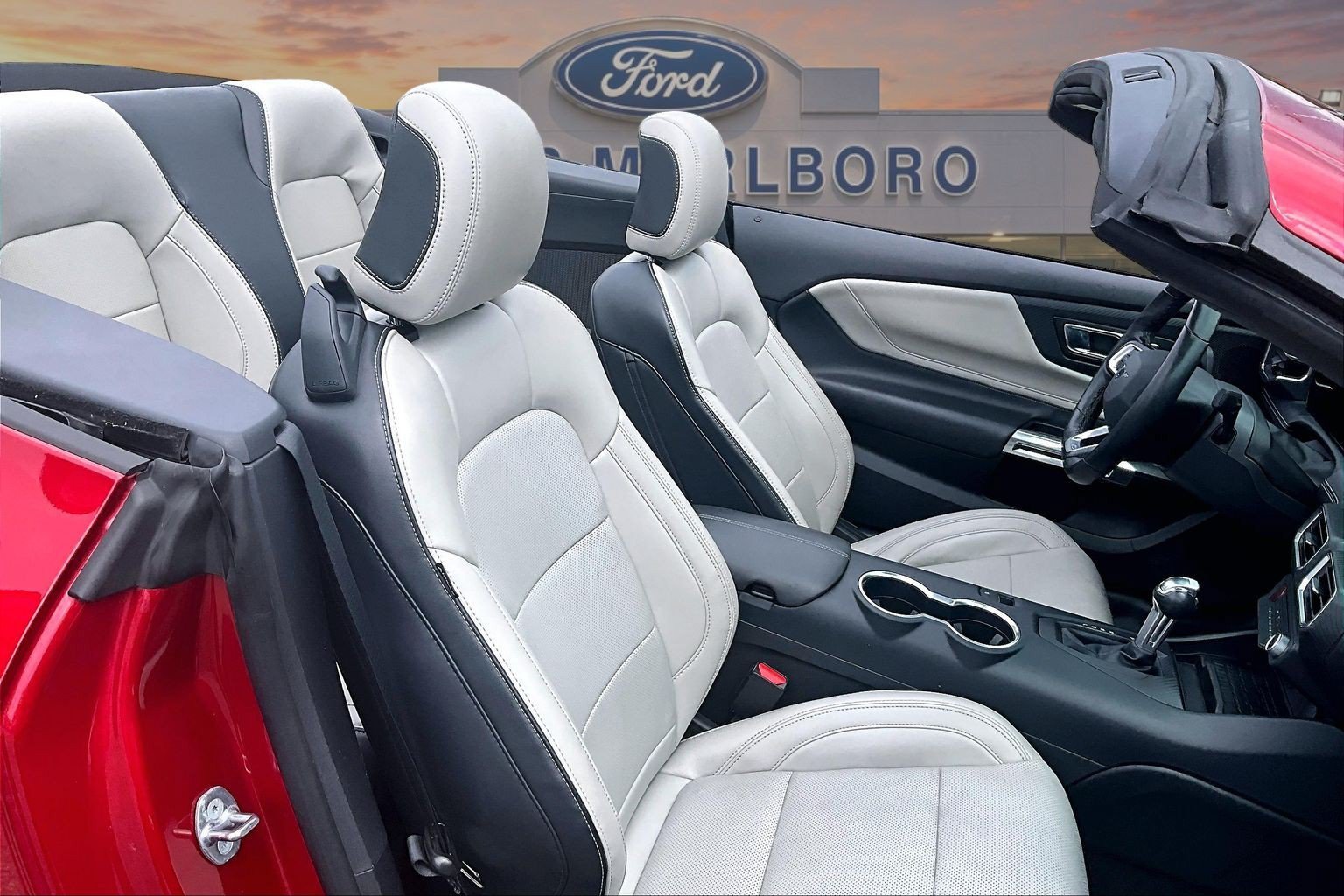 Certified 2024 Ford Mustang Premium RWD image 7