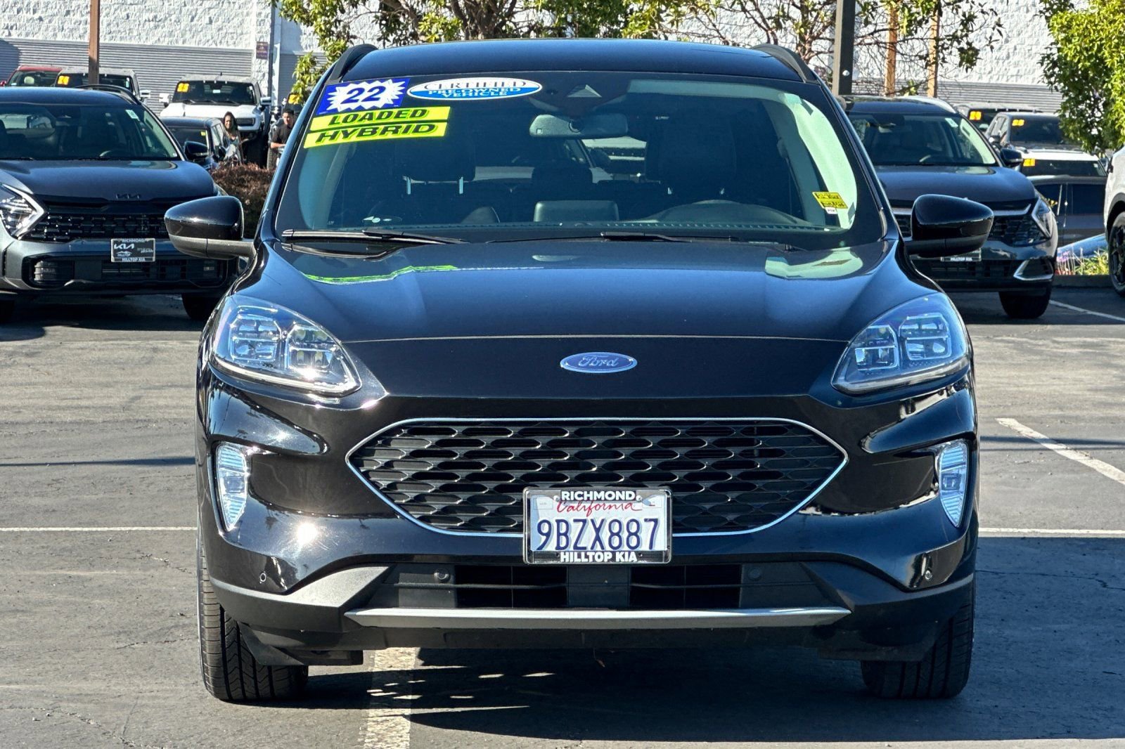 Certified 2022 Ford Escape Titanium w/ Class II Trailer Tow Package image 9