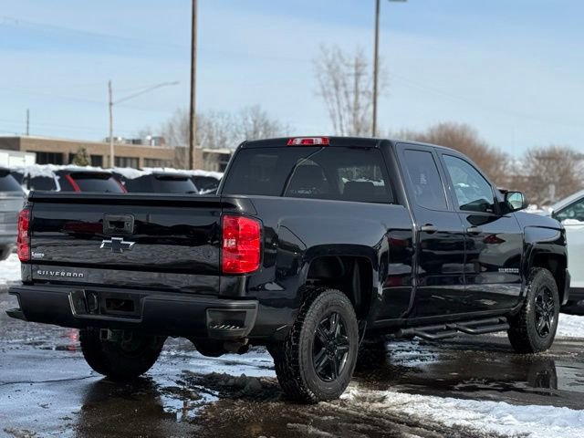 Used 2018 Chevrolet Silverado 1500 W/T image 9