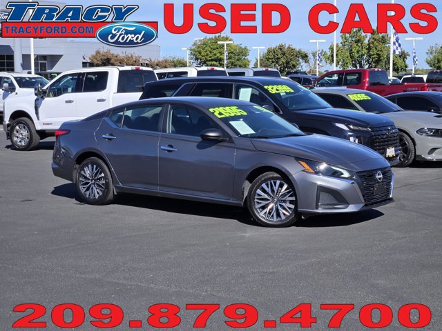 Used 2025 Nissan Altima 2.5 SV