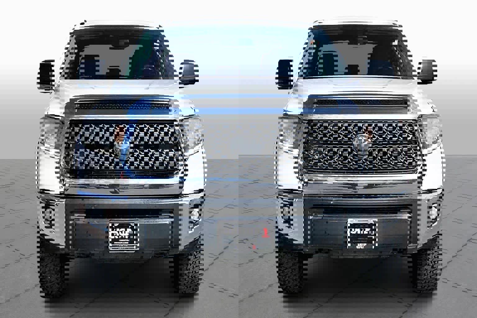 Used 2018 Toyota Tundra SR5 w/ SR5 Upgrade Package image 6