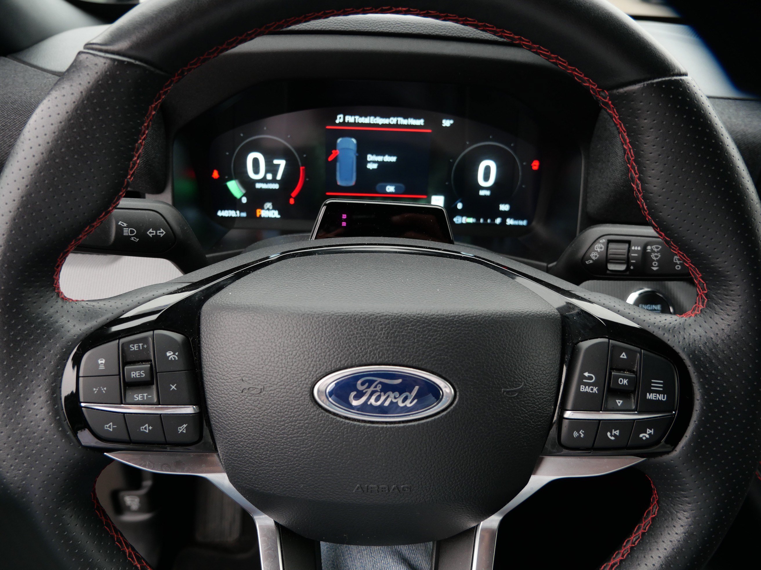Certified 2025 Ford Explorer ST-Line AWD/4WD image 25