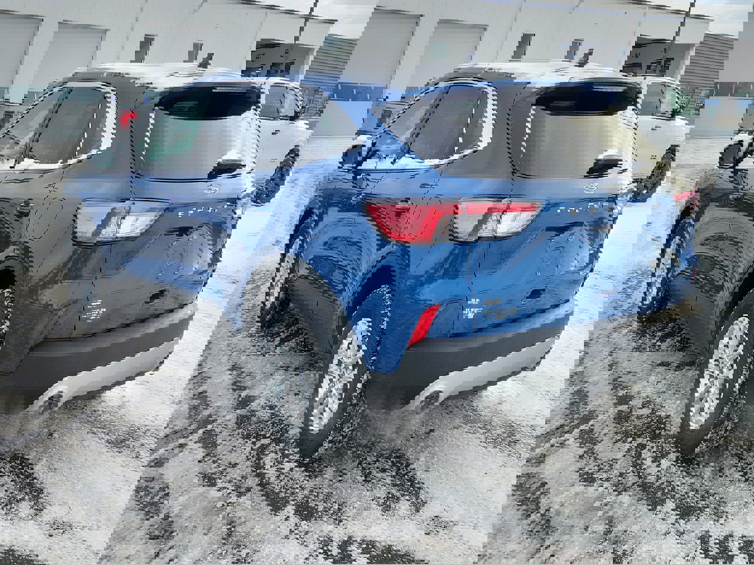 Certified 2022 Ford Escape SE w/ Convenience Package image 3