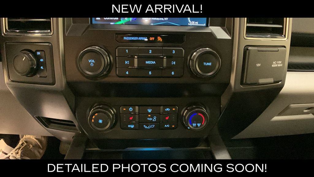 Certified 2019 Ford F150 XLT w/ Equipment Group 302A Luxury AWD/4WD image 40