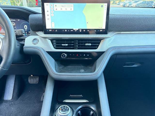 Certified 2025 Ford Explorer Active AWD/4WD image 40