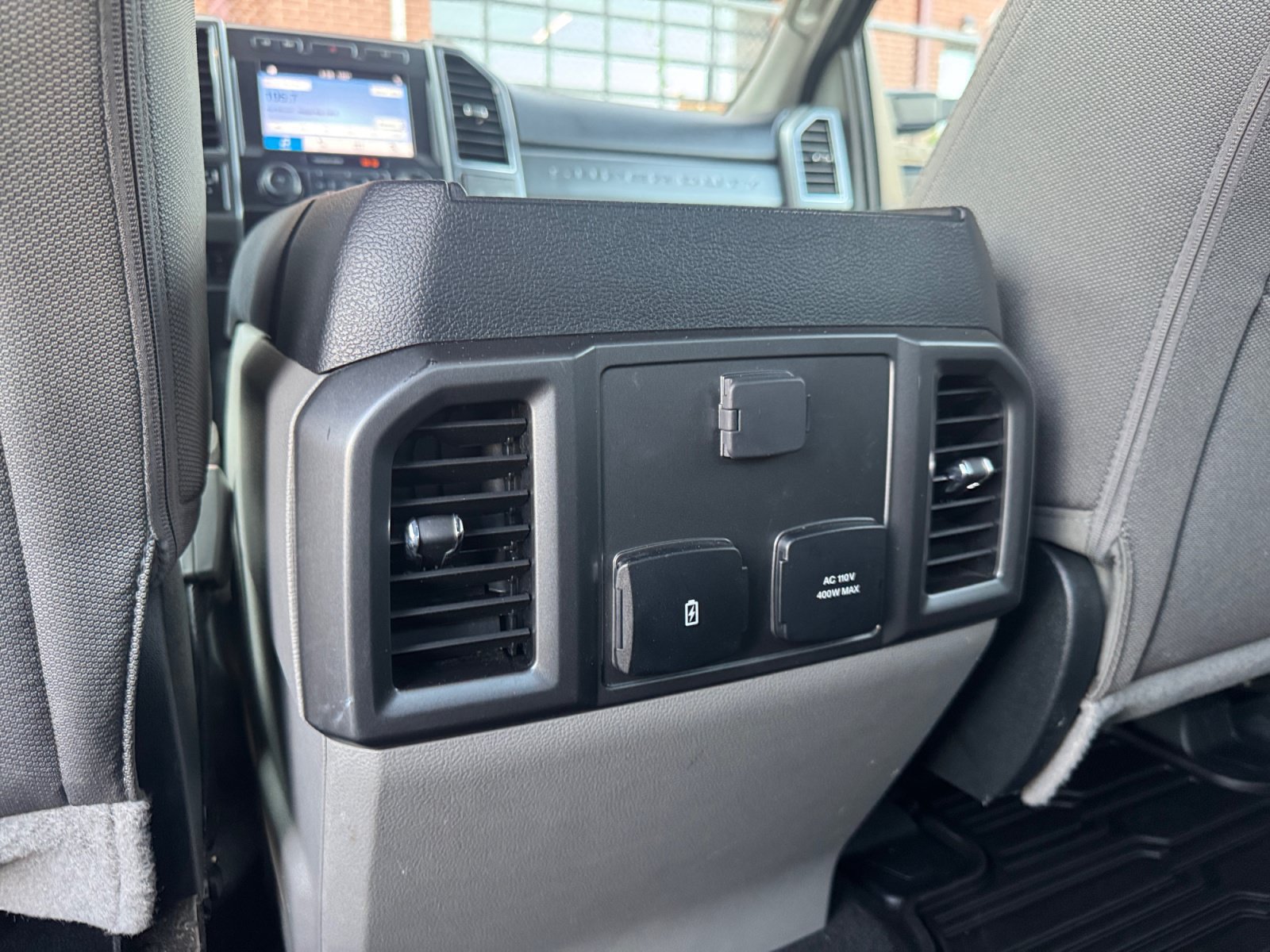 Certified 2019 Ford F350 XLT w/ XLT Premium Package AWD/4WD image 20