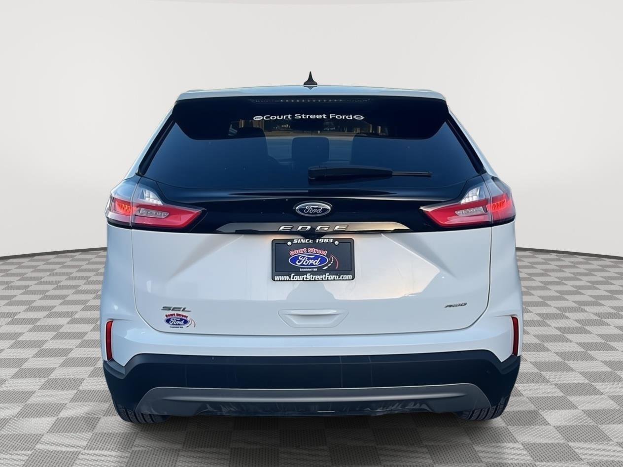 Certified 2024 Ford Edge SEL w/ Convenience Package image 4