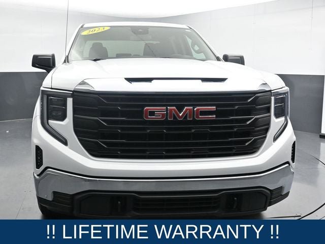 Used 2023 GMC Sierra 1500 Pro w/ Pro Value Package AWD/4WD image 4