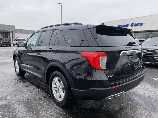 Certified 2023 Ford Explorer XLT w/ Equipment Group 202A image 7
