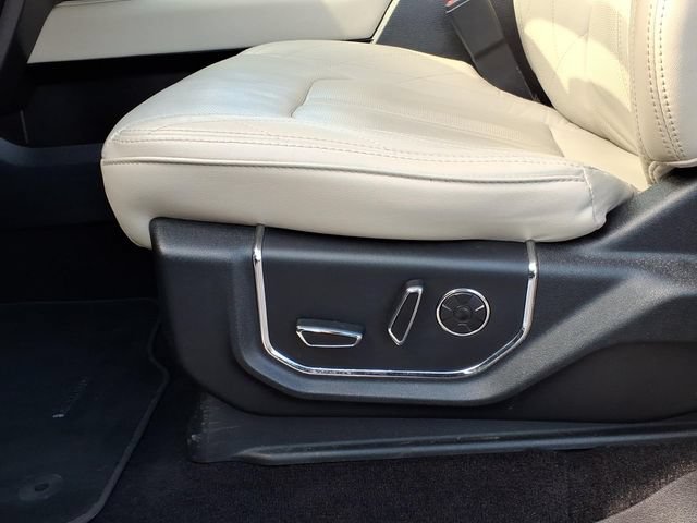 Certified 2019 Ford Expedition Platinum AWD/4WD image 19