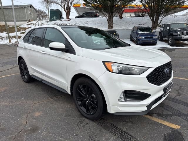 Certified 2022 Ford Edge ST-Line w/ Class II Trailer Tow Package image 4