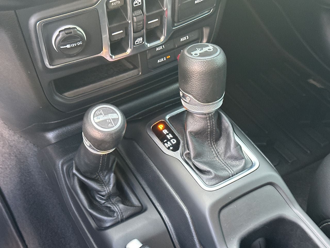 Used 2019 Jeep Wrangler Unlimited Sport S AWD/4WD image 32
