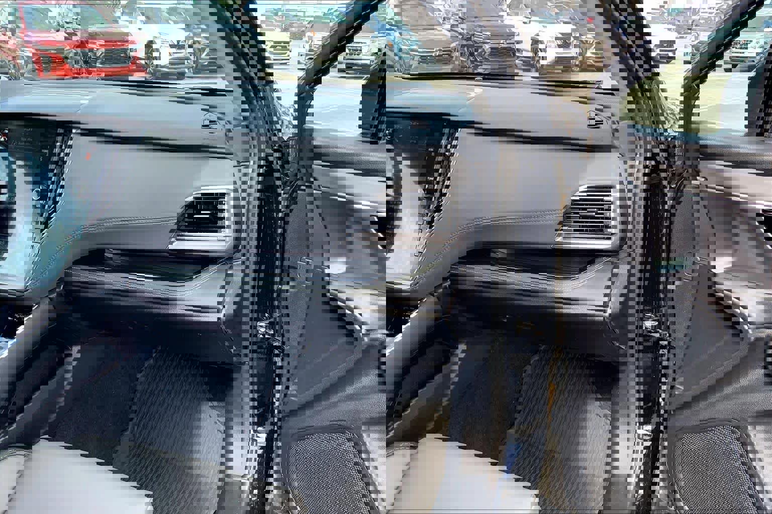 Used 2023 Subaru Outback Onyx Edition image 18