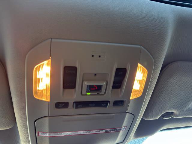 Used 2022 Toyota Highlander XLE image 32