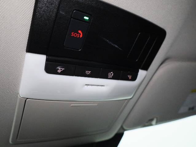 Used 2022 Nissan Pathfinder SL w/ SL Black Package AWD/4WD image 28