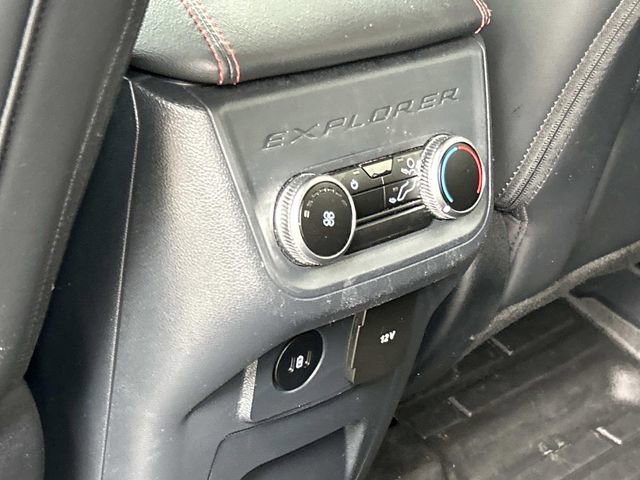 Certified 2025 Ford Explorer ST-Line AWD/4WD image 21