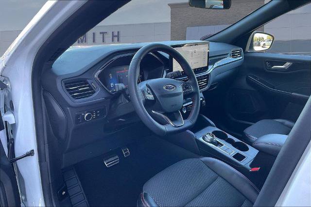 Certified 2023 Ford Escape ST-Line w/ Tech Pack #1 FWD image 17