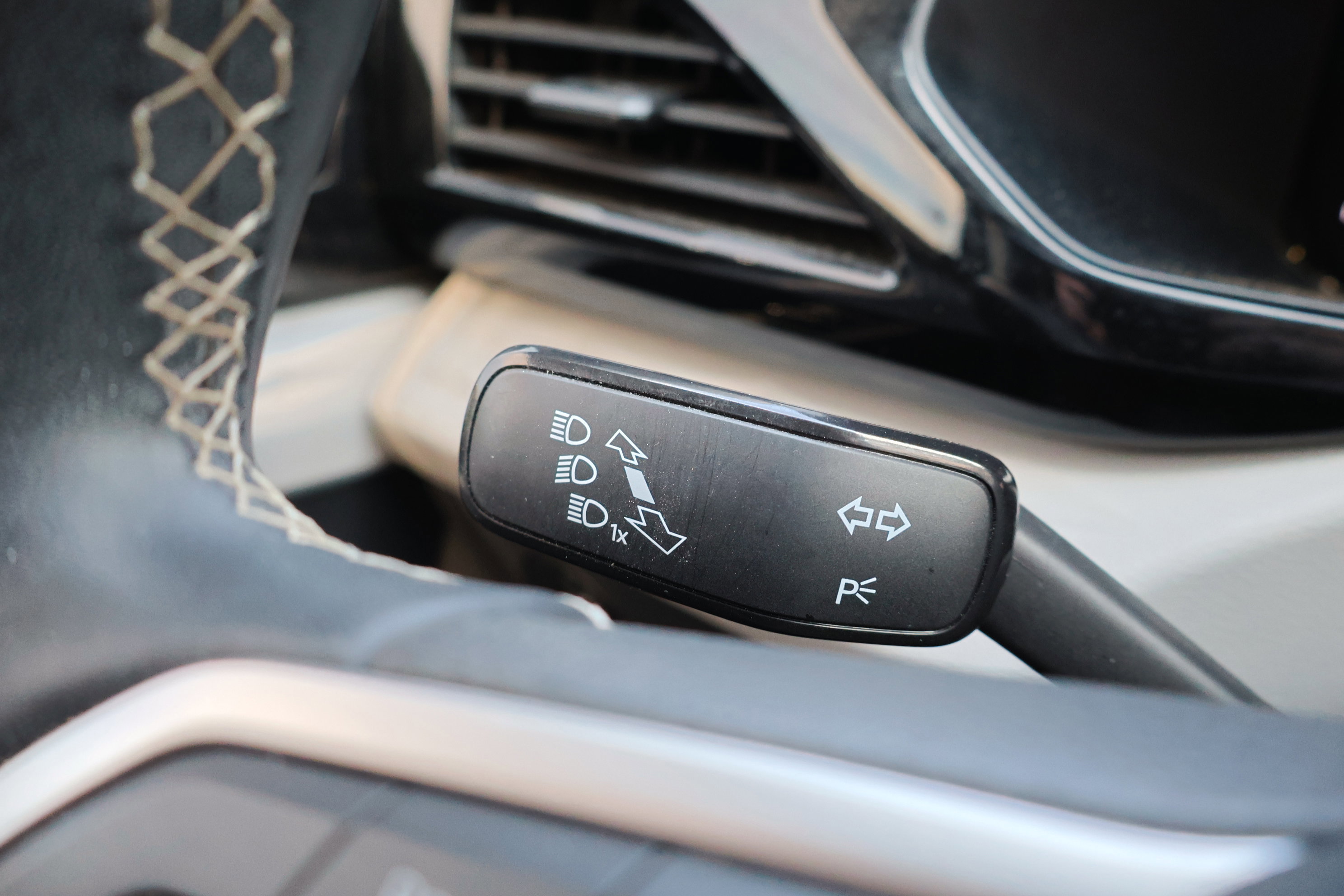 Used 2023 Volkswagen Taos S image 19