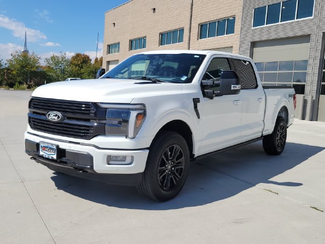 Certified 2025 Ford F150 Platinum w/ Equipment Group 702A High AWD/4WD image 4