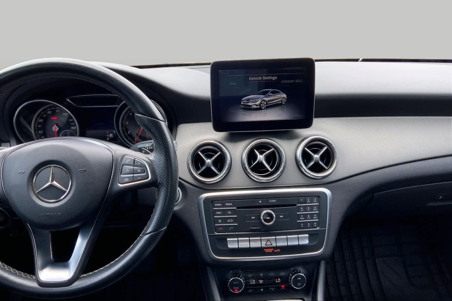 Used 2018 Mercedes-Benz CLA 250 image 7