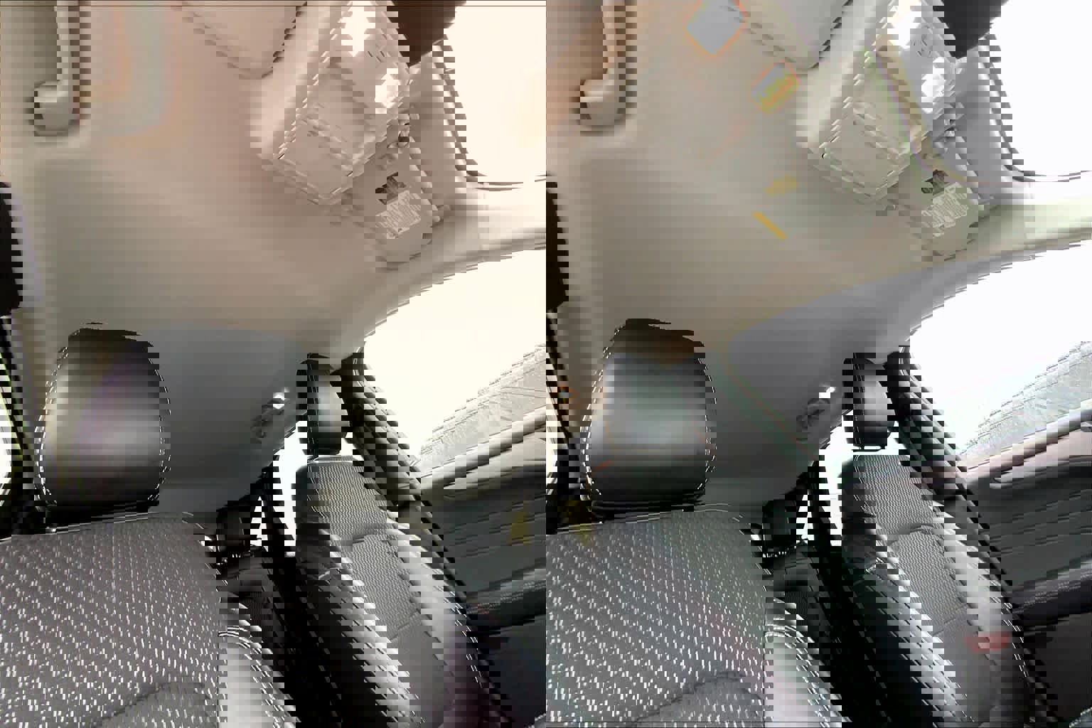 Certified 2025 Ford Escape SE image 13