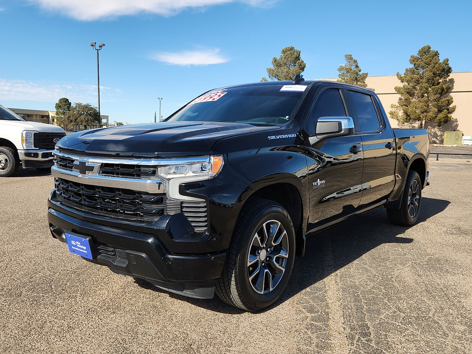 Used 2024 Chevrolet Silverado 1500 LT w/ Texas Edition Plus image 3
