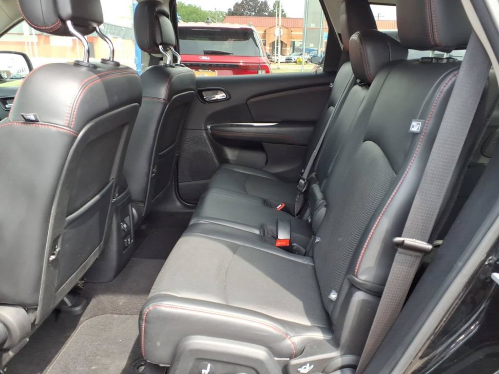 Used 2019 Dodge Journey GT w/ Nav & Sun Group AWD/4WD image 10