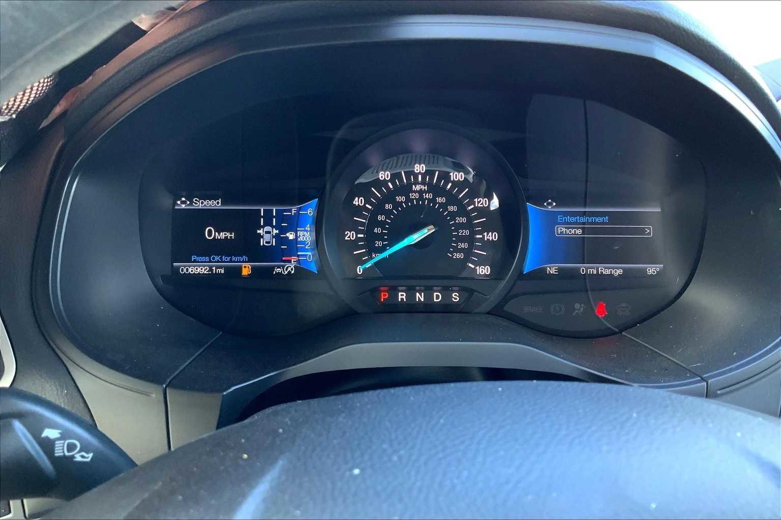 Certified 2022 Ford Edge SE w/ Black Appearance Package image 17