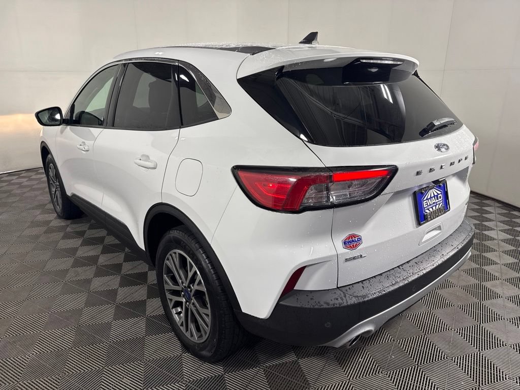 Certified 2022 Ford Escape SEL AWD/4WD image 7