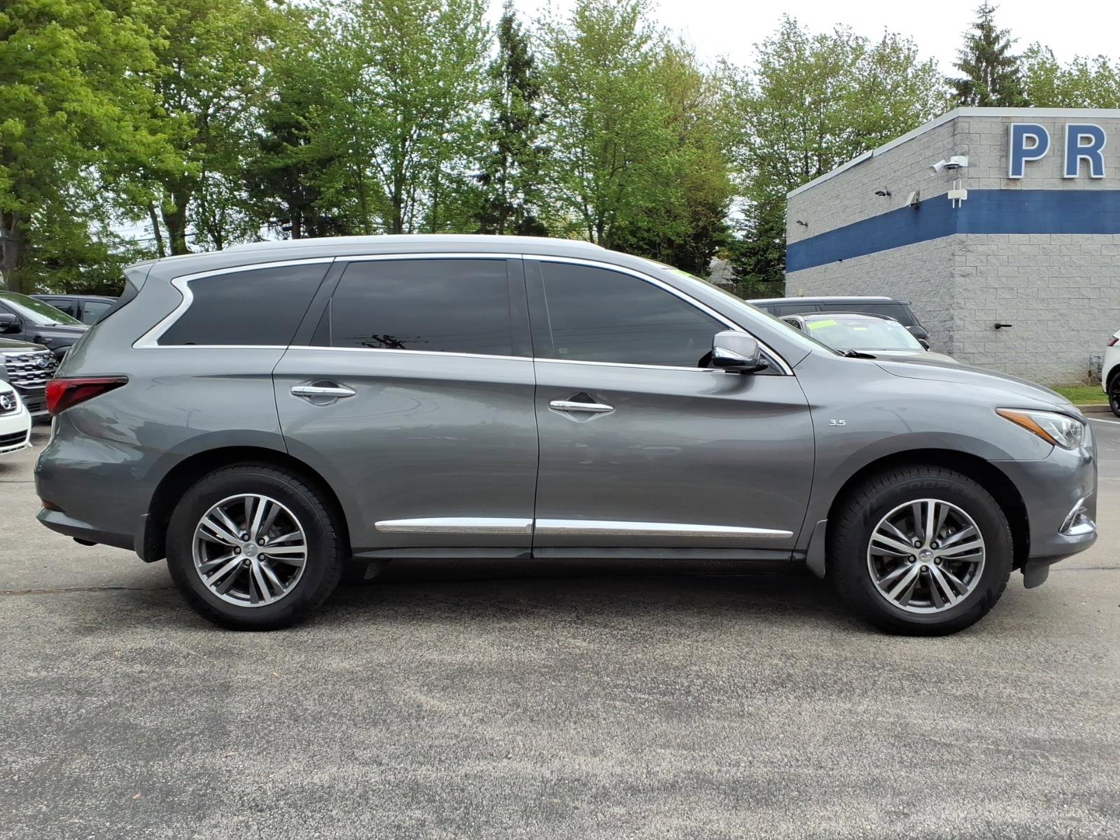 Used 2020 INFINITI QX60 Luxe AWD/4WD image 2