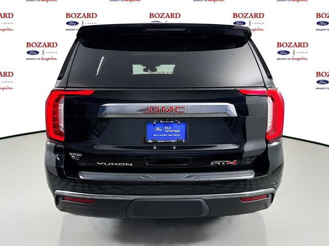 Used 2024 GMC Yukon AT4 w/ AT4 Premium Package image 4