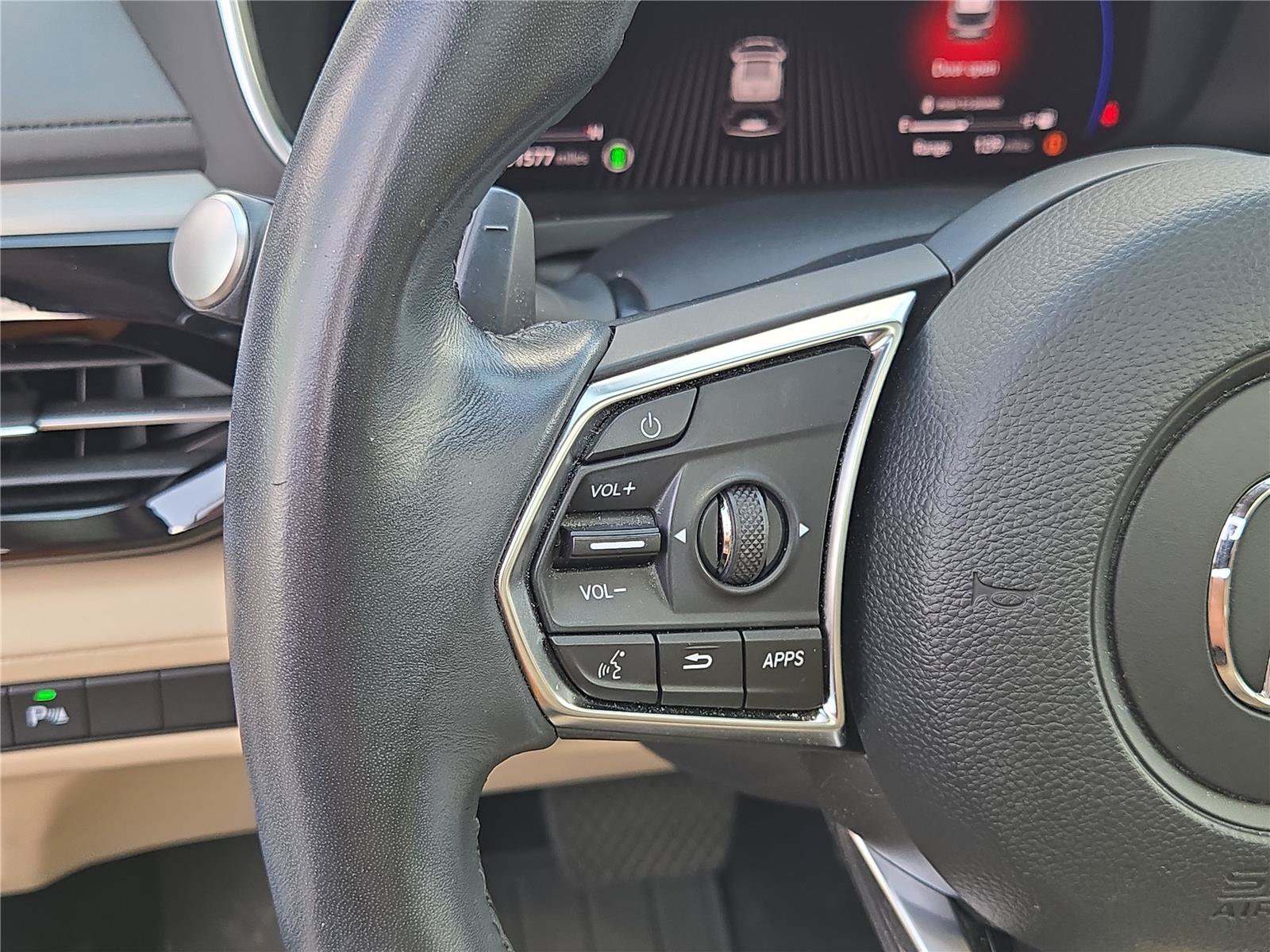 Used 2023 Acura MDX FWD w/ Technology Package image 29