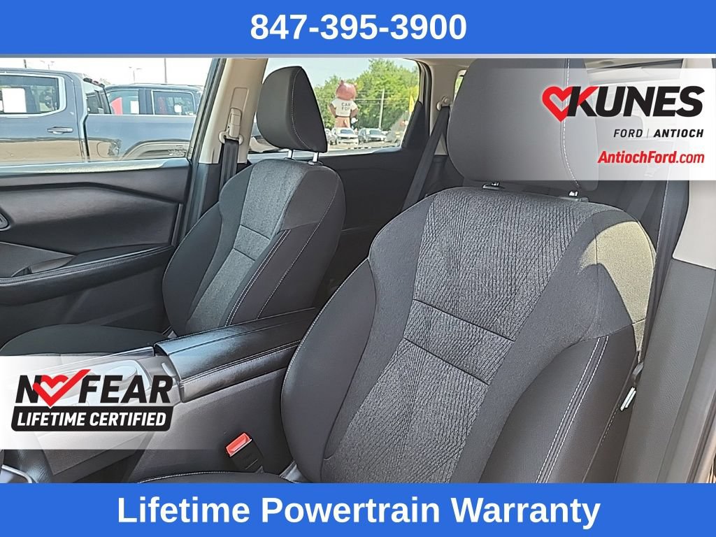 Used 2024 Nissan Rogue SV AWD/4WD image 21