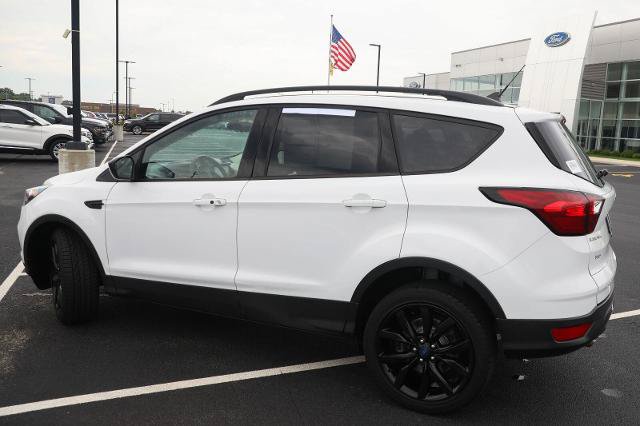 Certified 2019 Ford Escape SE FWD image 13