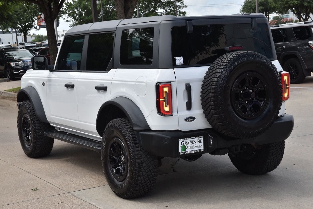 Certified 2024 Ford Bronco Wildtrak AWD/4WD image 10