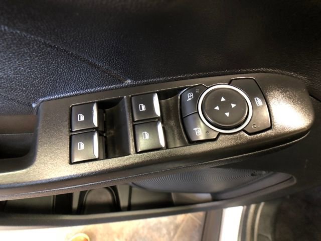 Certified 2021 Ford Escape SE w/ SE Sport Appearance Package image 12