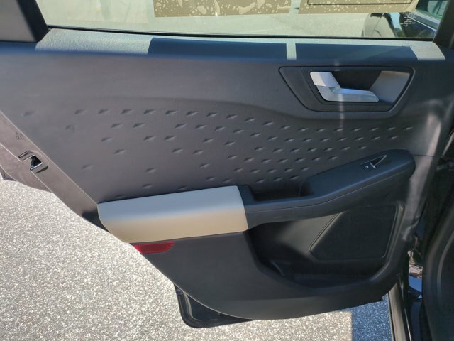 Certified 2020 Ford Escape SEL FWD image 28