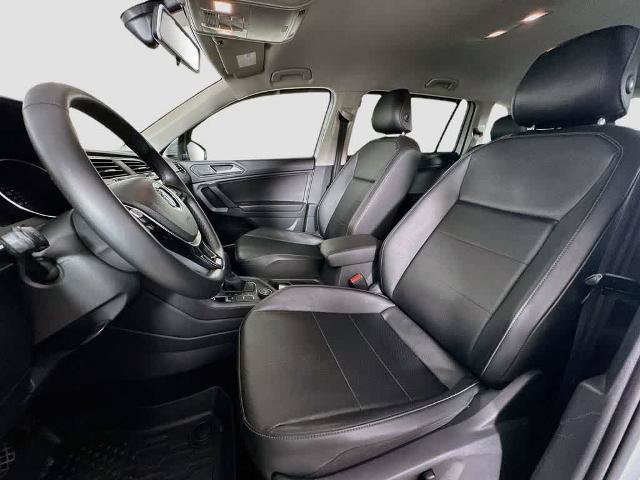 Used 2019 Volkswagen Tiguan SE AWD/4WD image 12
