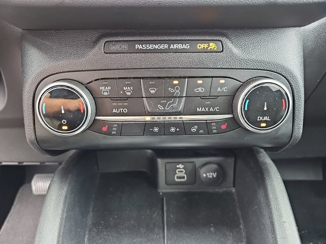 Certified 2025 Ford Escape ST-Line Select AWD/4WD image 27