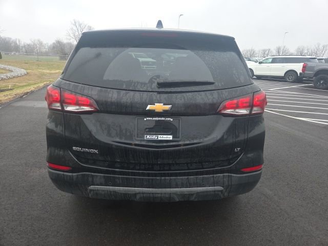 Used 2024 Chevrolet Equinox LT image 3