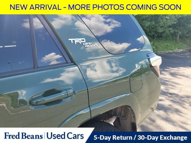 Used 2022 Toyota 4Runner TRD Off-Road Premium AWD/4WD image 19