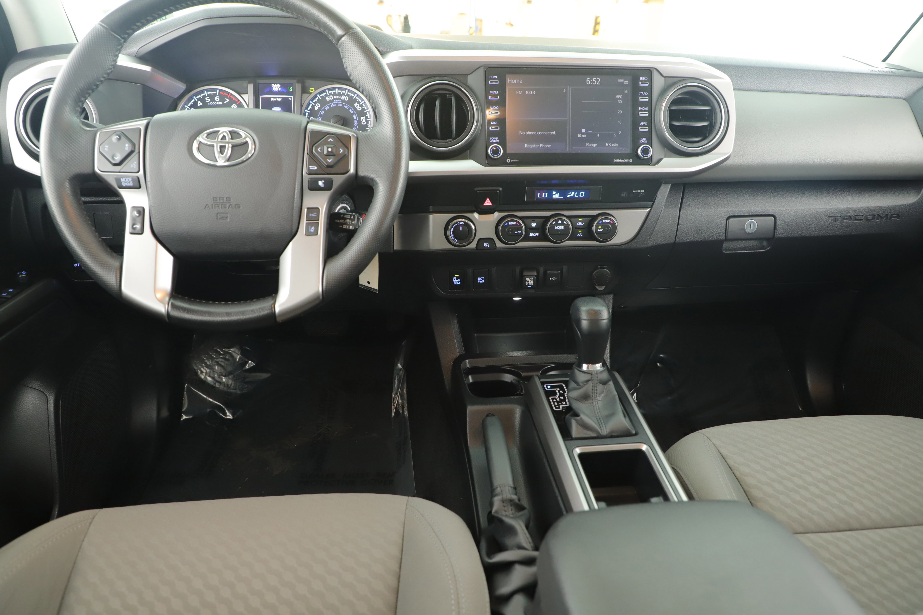 Used 2022 Toyota Tacoma SR5 w/ Technology Package image 20