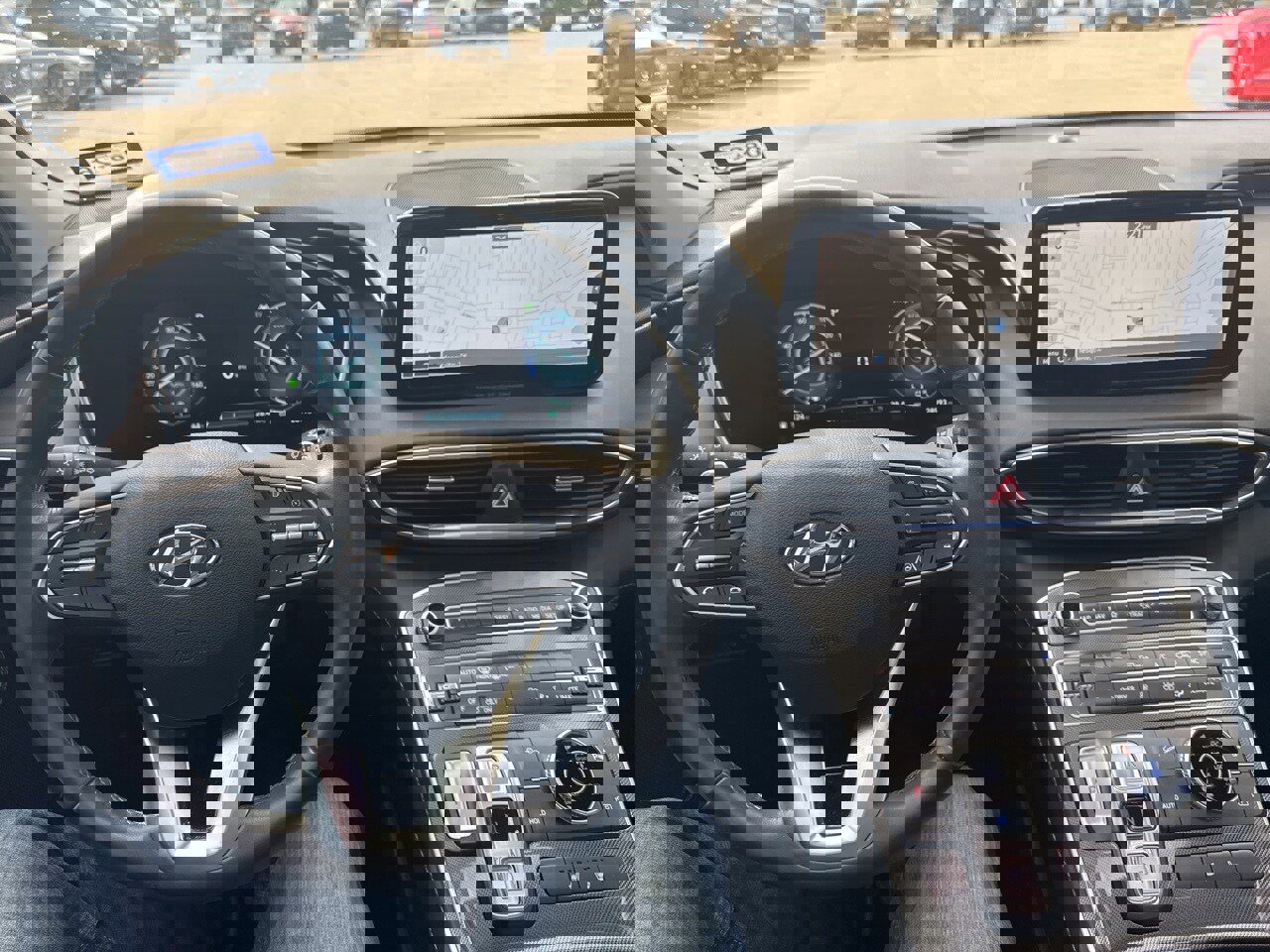 Used 2023 Hyundai Santa Fe SEL Premium image 11