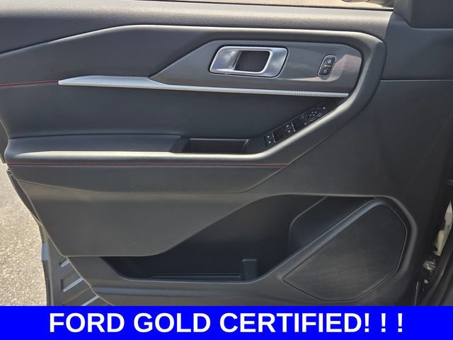 Certified 2025 Ford Explorer ST-Line AWD/4WD image 32