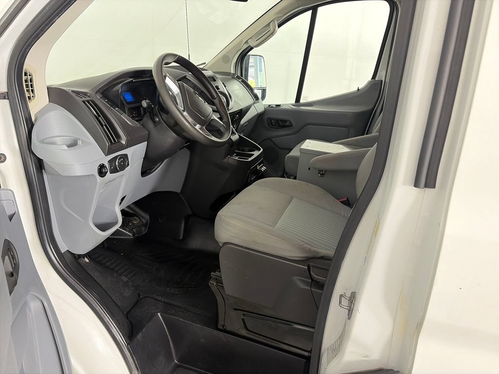 Certified 2018 Ford Transit 350 148 Low Roof RWD image 10