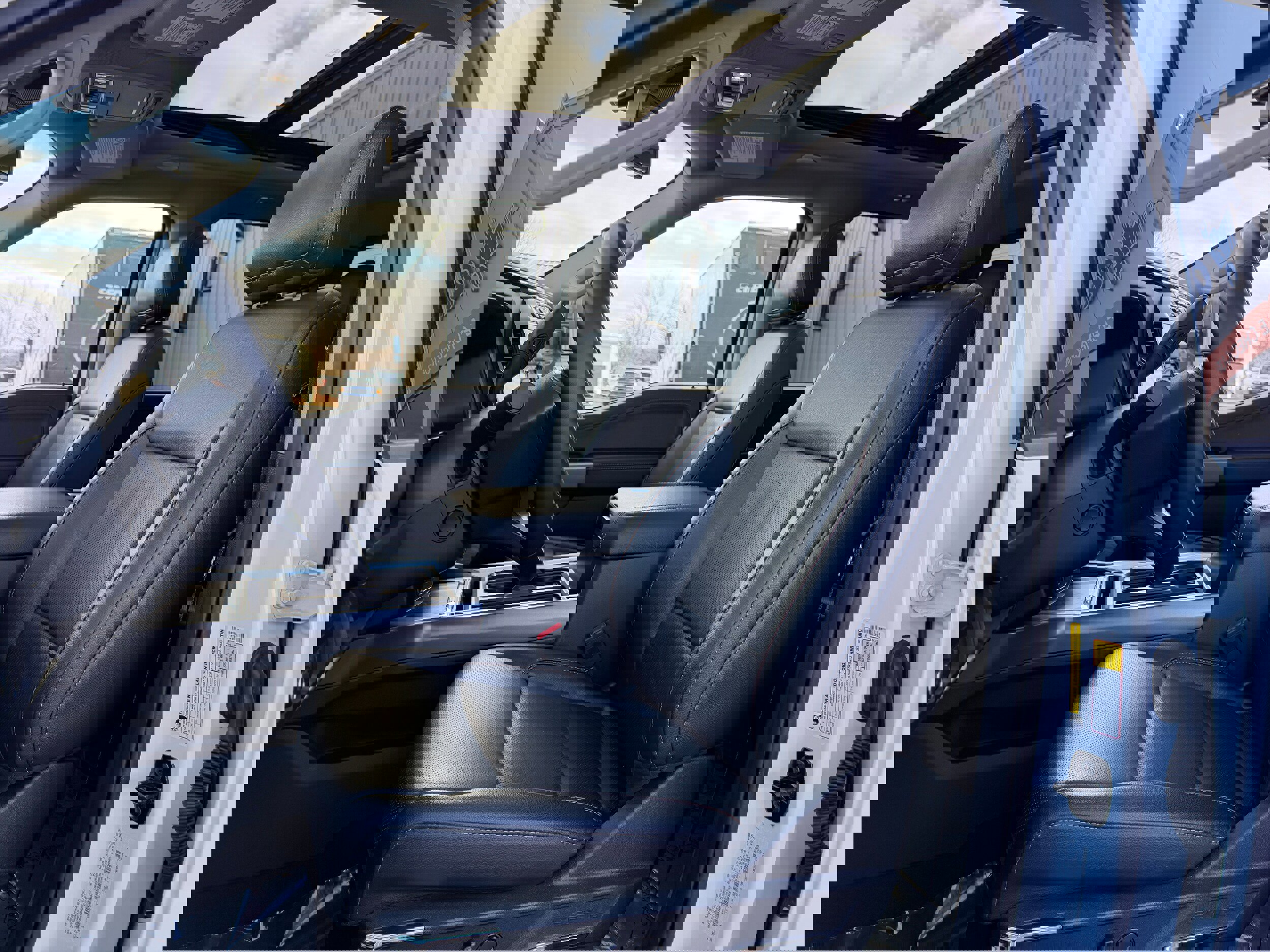 Certified 2024 Ford F350 Lariat w/ Lariat Ultimate Package image 12