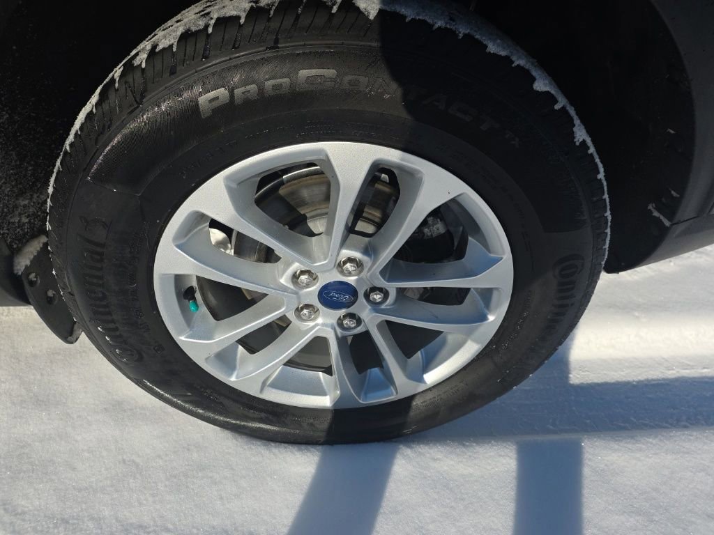 Certified 2022 Ford Escape SE w/ Cold Weather Package image 10