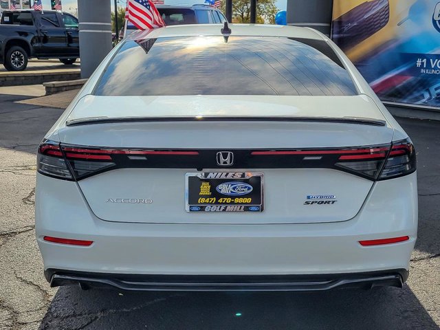 Used 2023 Honda Accord Sport image 4