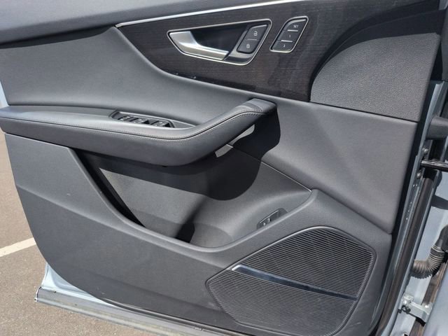 Used 2024 Audi Q7 3.0T Premium Plus image 15